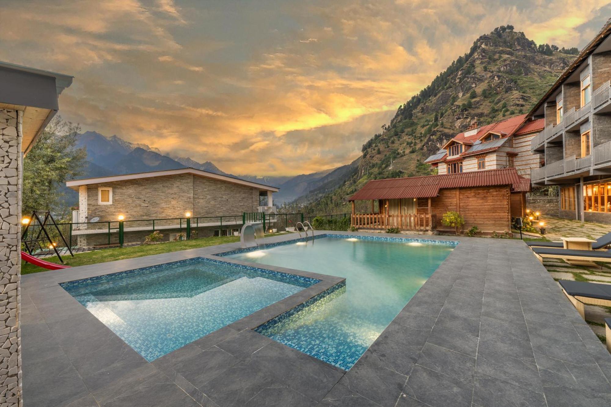 Hotel Echor Himalayan Heights Manali Zewnętrze zdjęcie