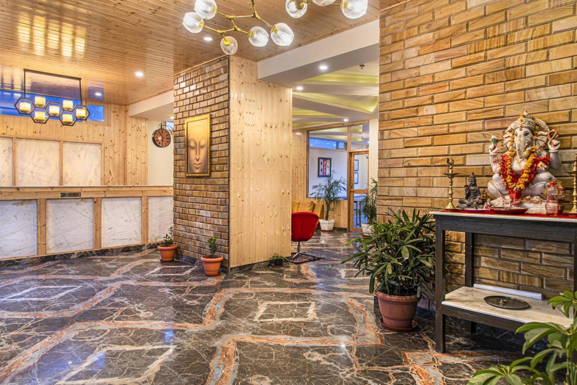Hotel Echor Himalayan Heights Manali Zewnętrze zdjęcie