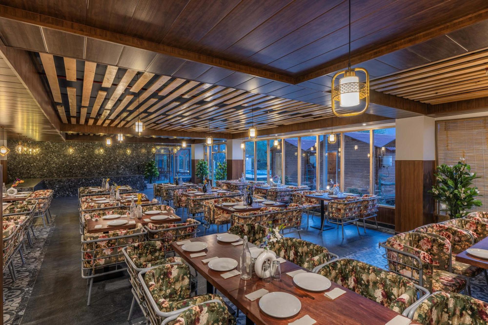 Hotel Echor Himalayan Heights Manali Zewnętrze zdjęcie
