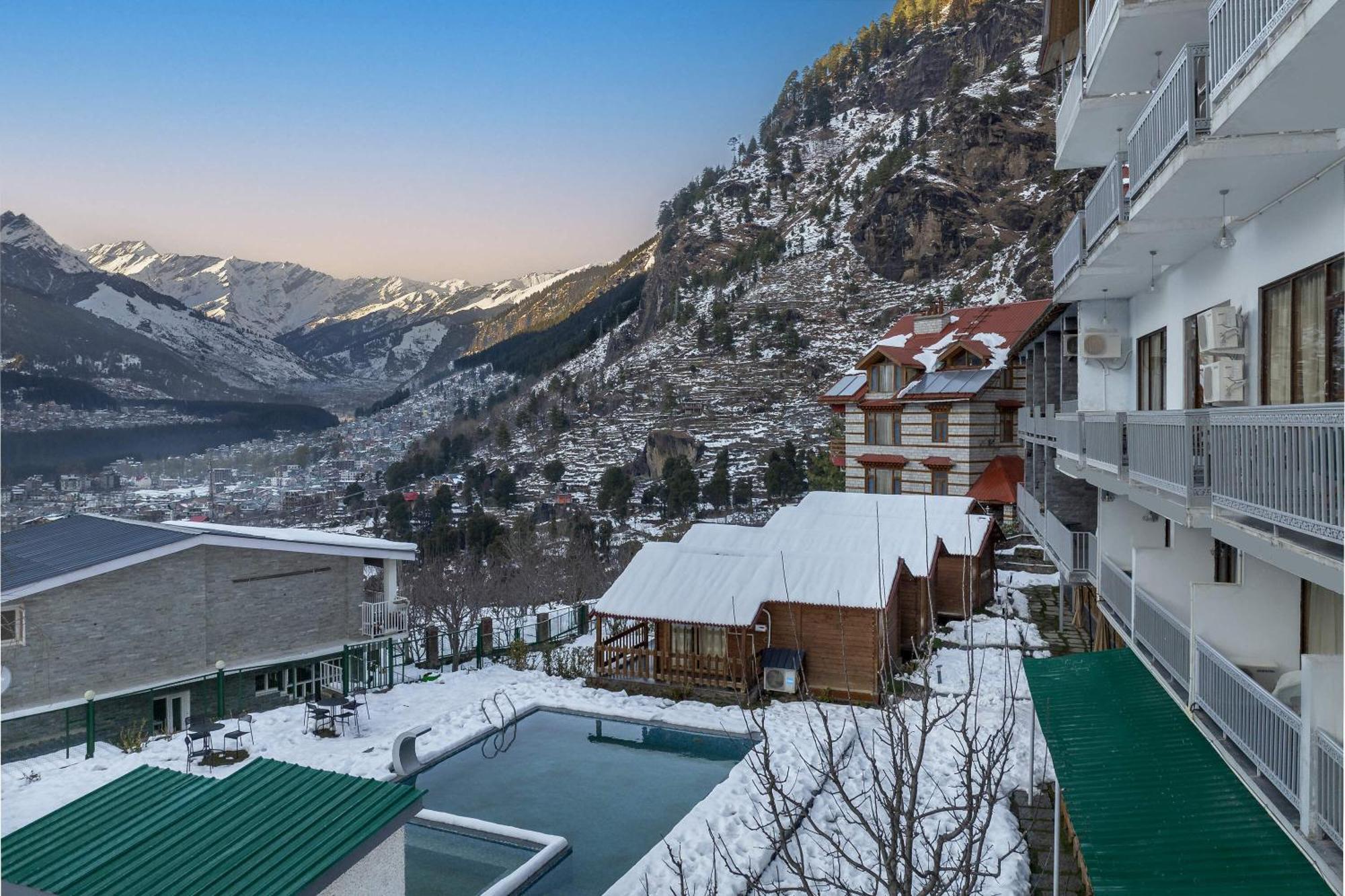 Hotel Echor Himalayan Heights Manali Zewnętrze zdjęcie