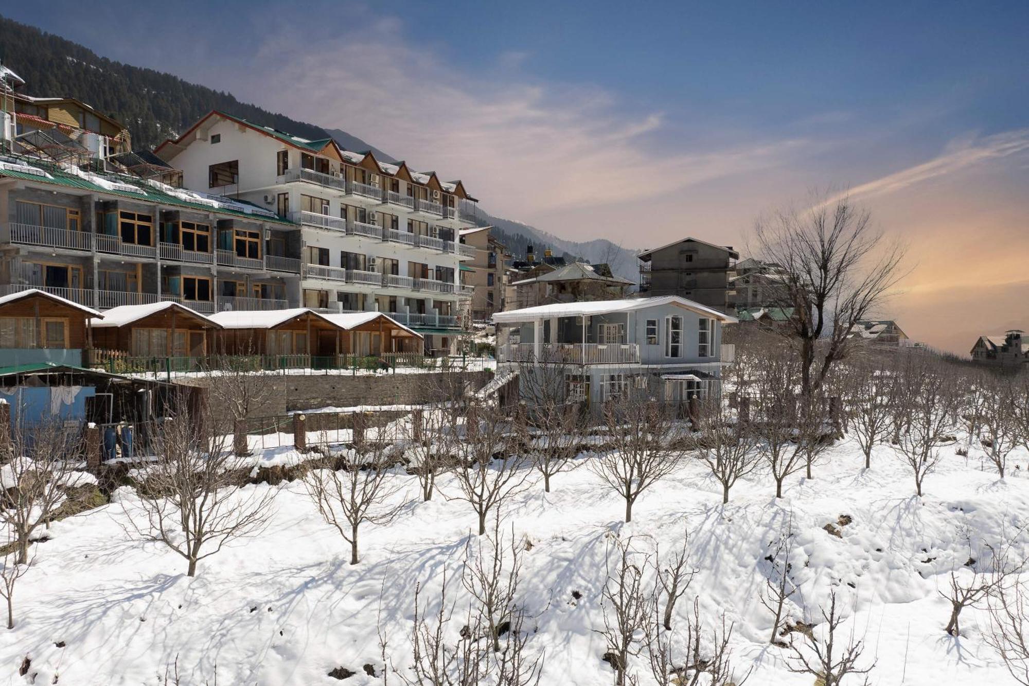 Hotel Echor Himalayan Heights Manali Zewnętrze zdjęcie